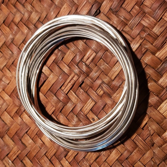 Silpada Multistrand "21 Bangle Salute" Sterling Silver Bangle - Picture 4 of 6